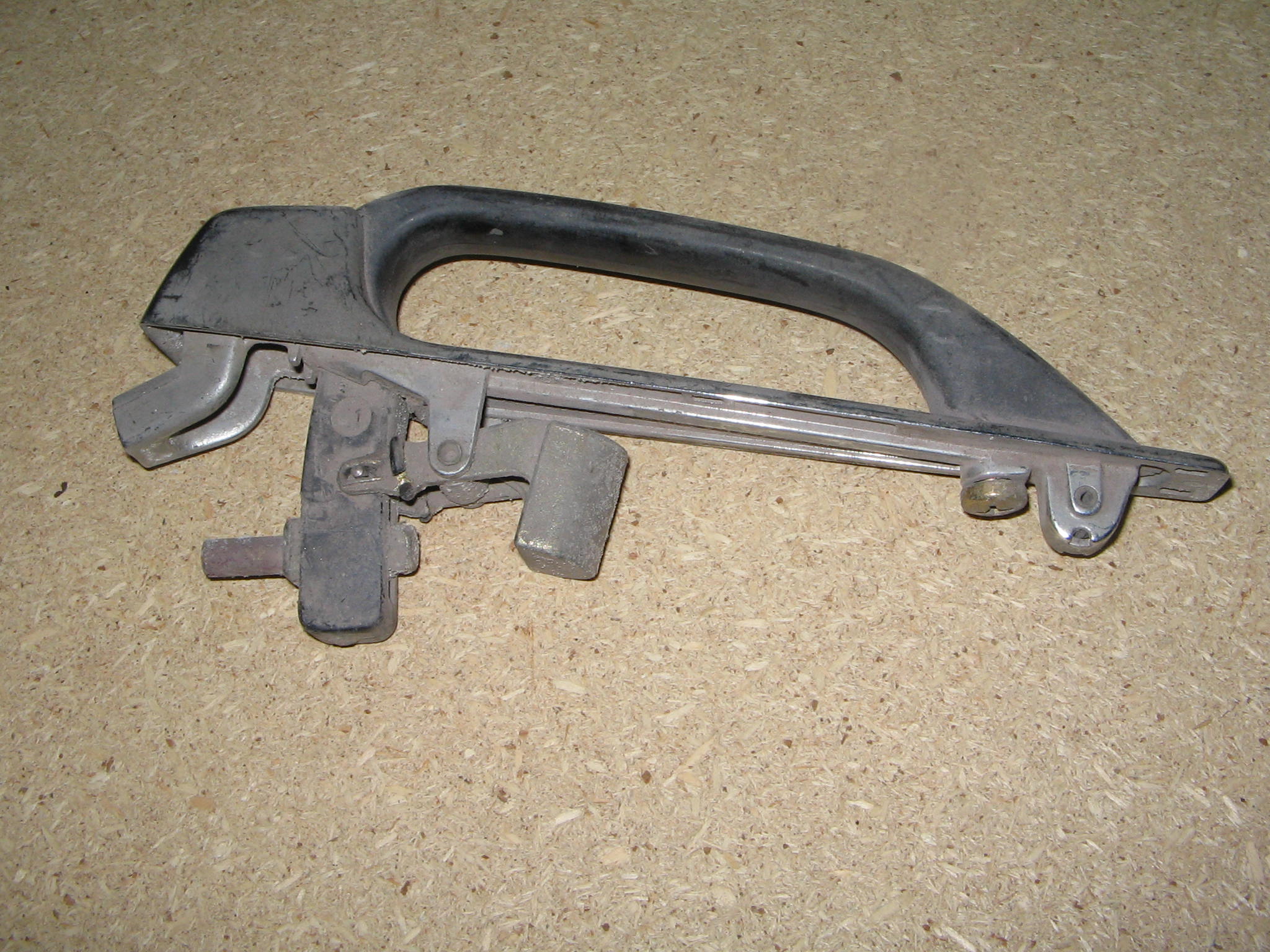 MERCEDES MANIGLIA N.601
